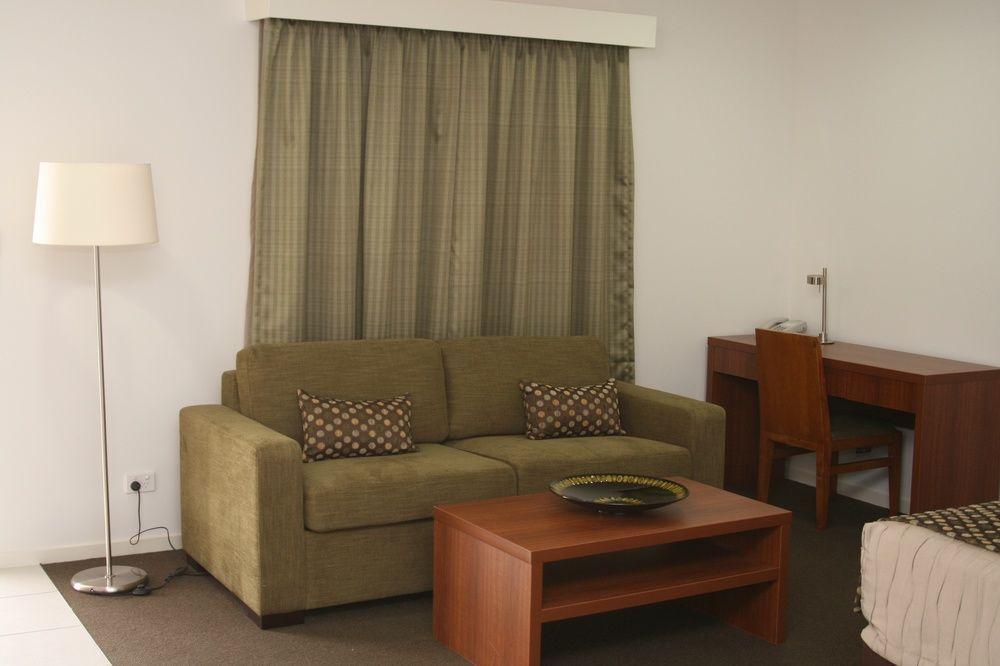 Chinchilla Downtown Motor Inn Екстер'єр фото